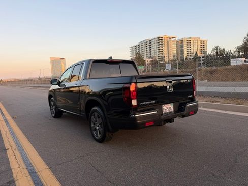 Used 2020 Honda Ridgeline AWD RTL-E image 7