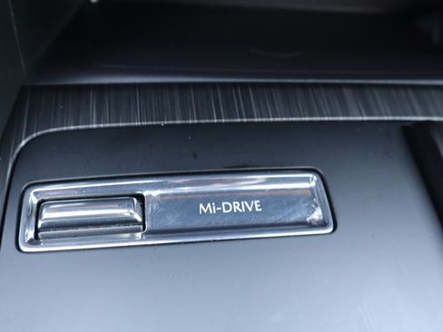 Used 2024 MAZDA CX-90 image 39