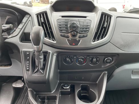 Used 2018 Ford Transit 350 image 19