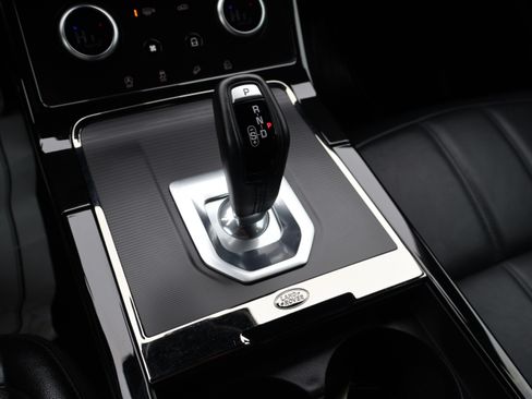 Used 2022 Land Rover Range Rover Evoque R-Dynamic S image 36