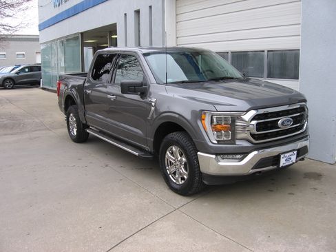 Used 2022 Ford F150 XLT image 25