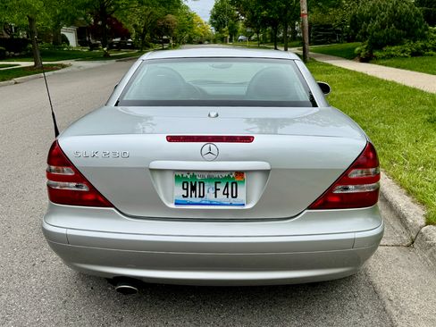 Used 2003 Mercedes-Benz SLK 230 image 10