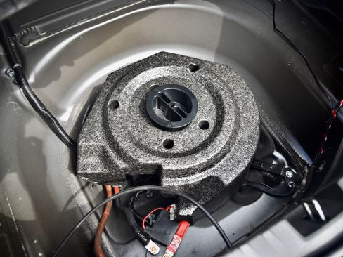 Used 2010 Chevrolet Camaro SS Coupe RWD image 32
