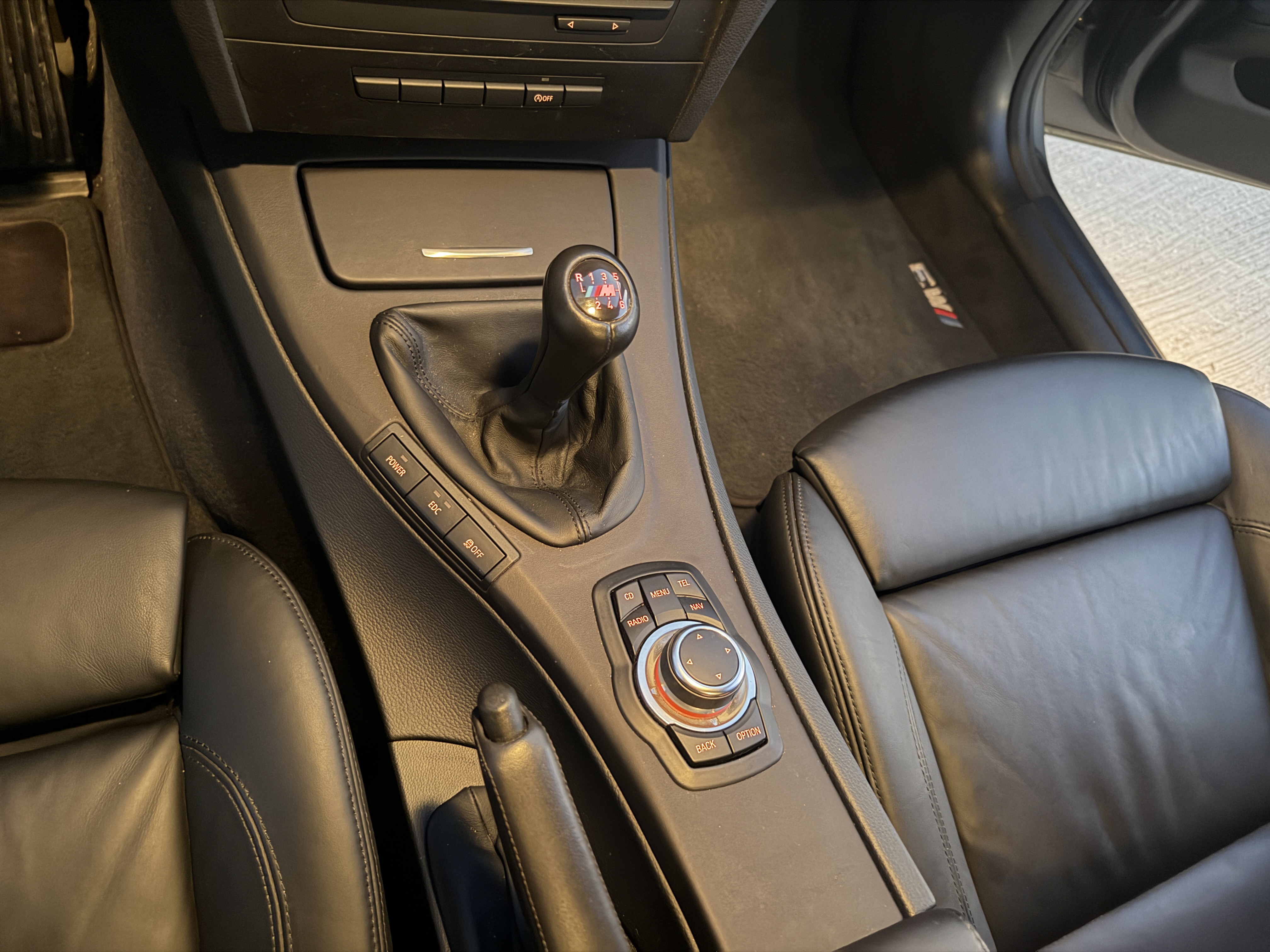 Used 2011 BMW M3 Competition RWD image 2