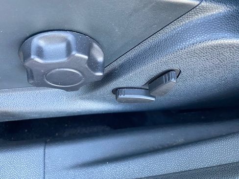Used 2020 Ford EcoSport SE image 15