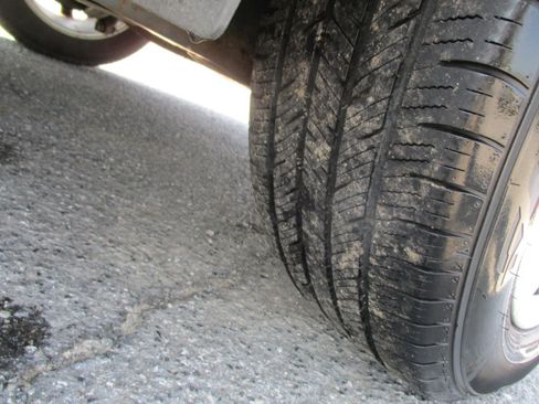 Used 2017 Nissan Rogue Sport S image 13