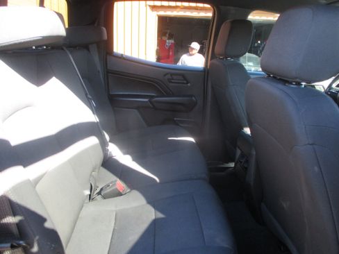 Used 2024 Chevrolet Colorado Trail Boss image 13