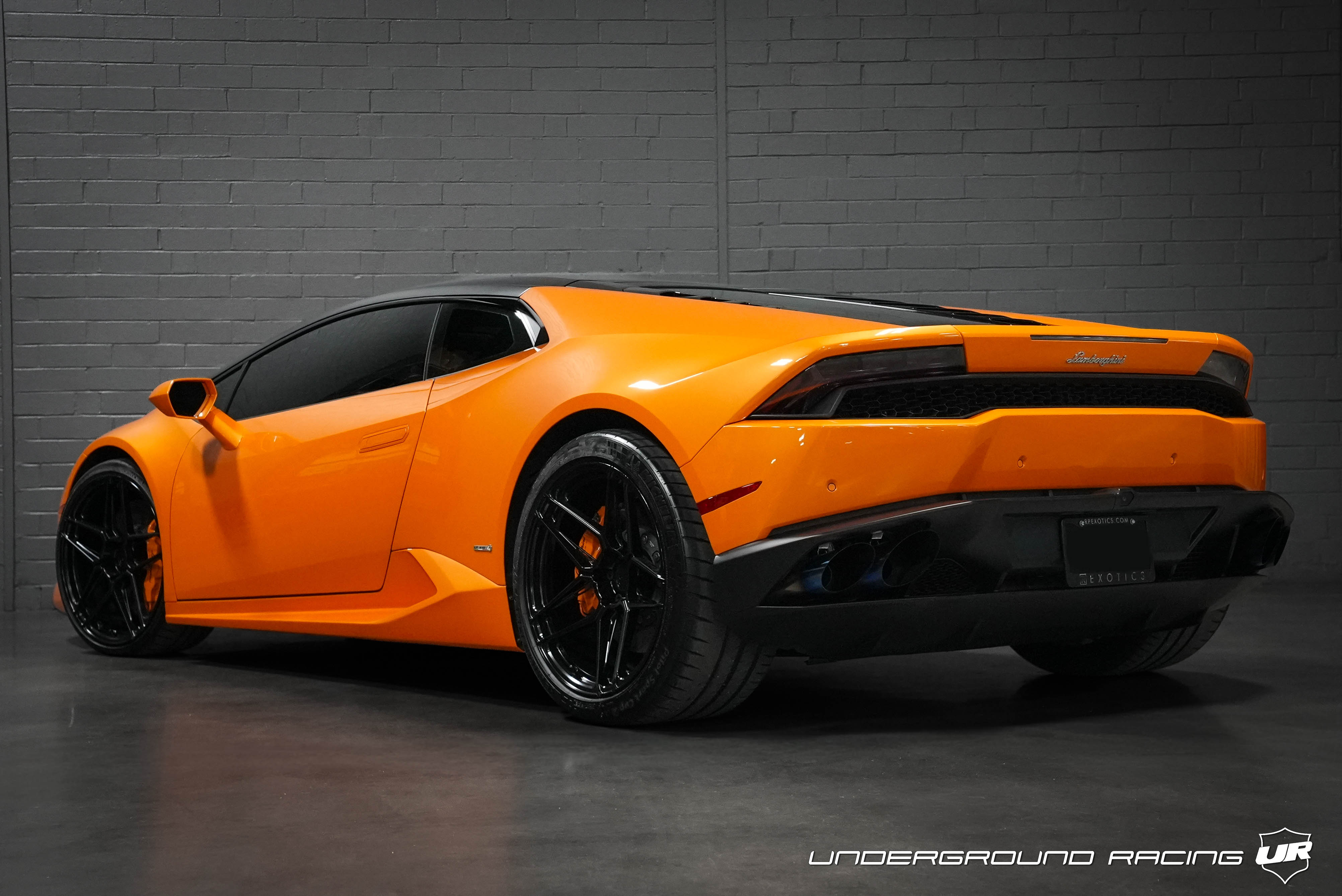 Used 2015 Lamborghini Huracan LP 610-4 Coupe AWD/4WD image 8