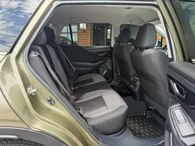 Used 2020 Subaru Outback Premium AWD/4WD image 18