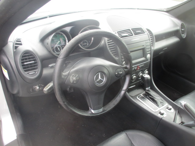 Used 2006 Mercedes-Benz SLK 280 UNAVAIL image 10
