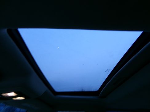 Used 2016 RAM 1500 Laramie image 19