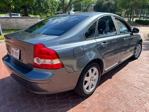 Used 2007 Volvo S40 2.4i FWD image 3
