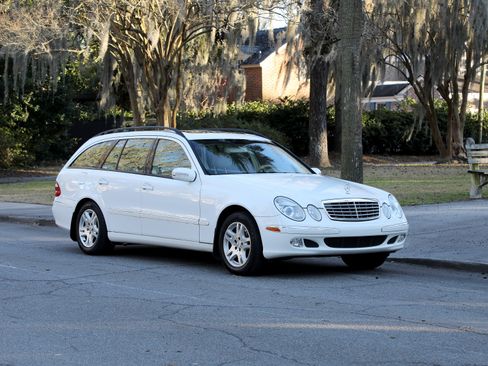 Used 2004 Mercedes-Benz E 320 Wagon image 1