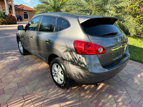 Used 2015 Nissan Rogue SV image 5