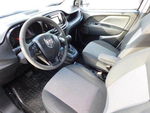 Used 2019 RAM ProMaster City Tradesman image 9