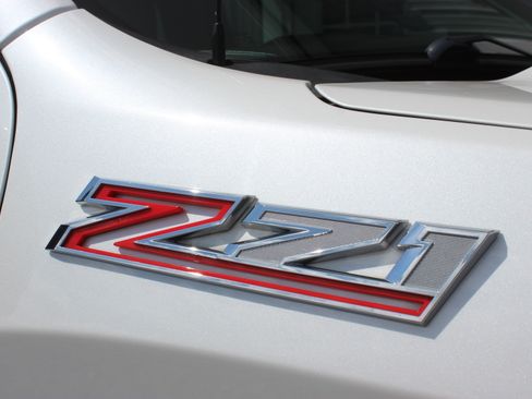 Used 2020 Chevrolet Silverado 1500 LT Trail Boss image 20