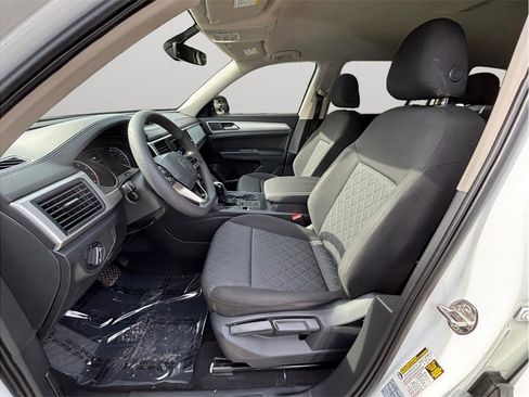 Used 2021 Volkswagen Atlas S image 2