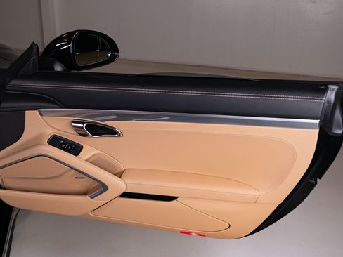 Used 2015 Porsche 911 Targa 4S image 73