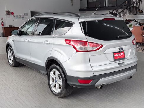 Used 2014 Ford Escape SE image 6