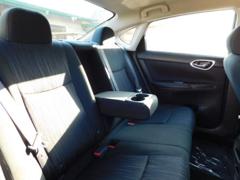 Used 2019 Nissan Sentra SV image 23