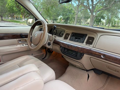 Used 2007 Mercury Grand Marquis LS RWD image 77