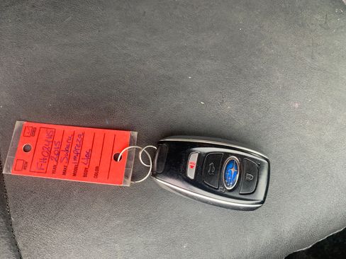 Used 2015 Subaru Impreza 2.0i Limited image 6