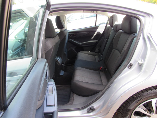 Used 2022 Subaru Impreza 2.0i Sedan AWD/4WD image 16