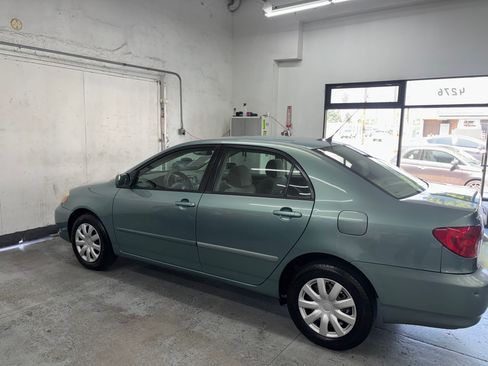 Used 2006 Toyota Corolla LE image 3