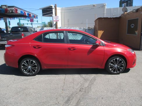 Used 2016 Toyota Corolla S Plus image 2