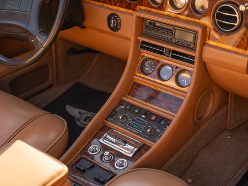 Used 1990 Bentley Continental RWD image 37