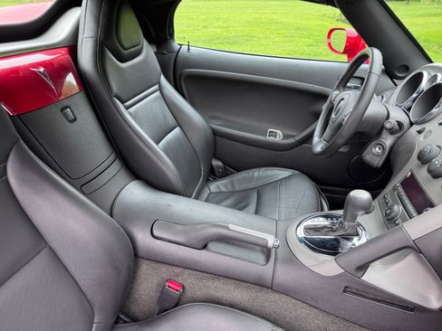 Used 2007 Pontiac Solstice image 12