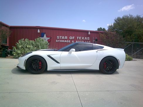 Used 2014 Chevrolet Corvette Stingray Coupe RWD image 2