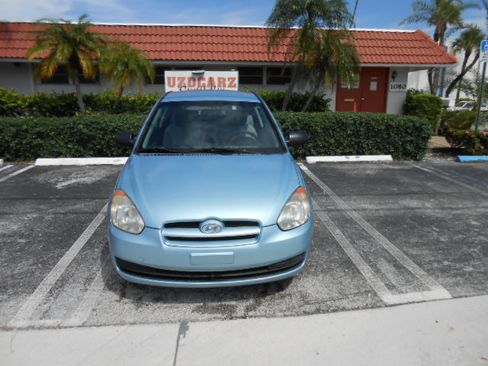 Used 2009 Hyundai Accent GS Hatchback FWD image 10