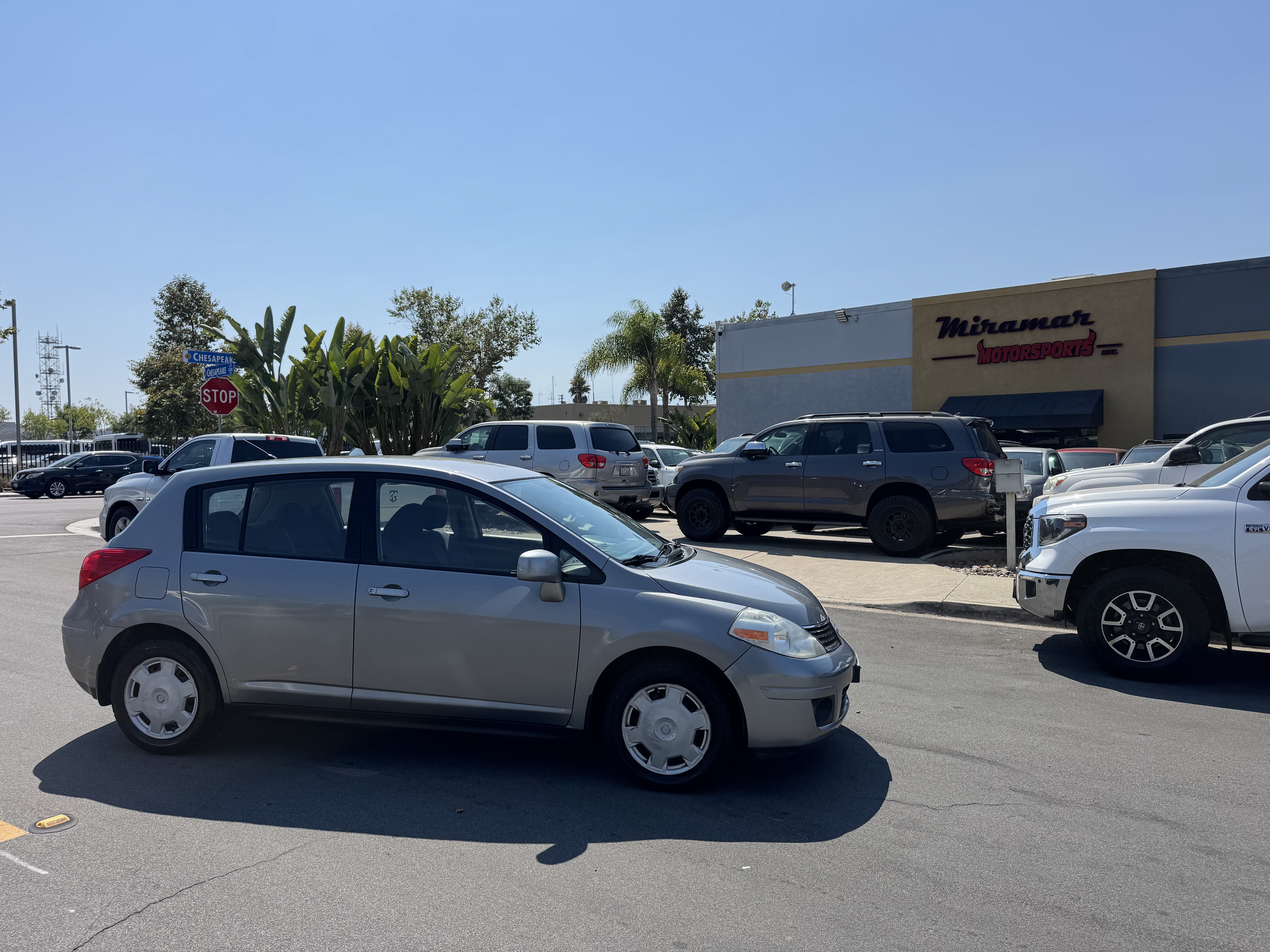 Used 2007 Nissan Versa S FWD image 13