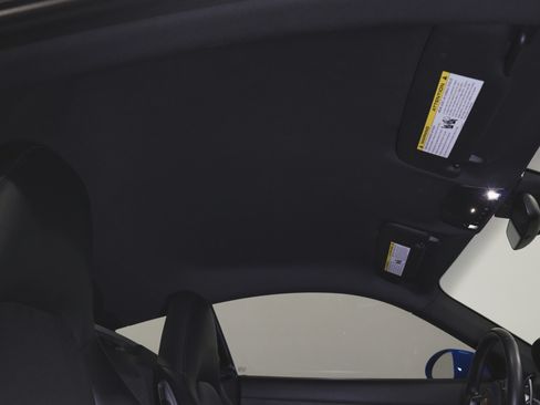 Used 2022 Porsche 718 Cayman S image 86