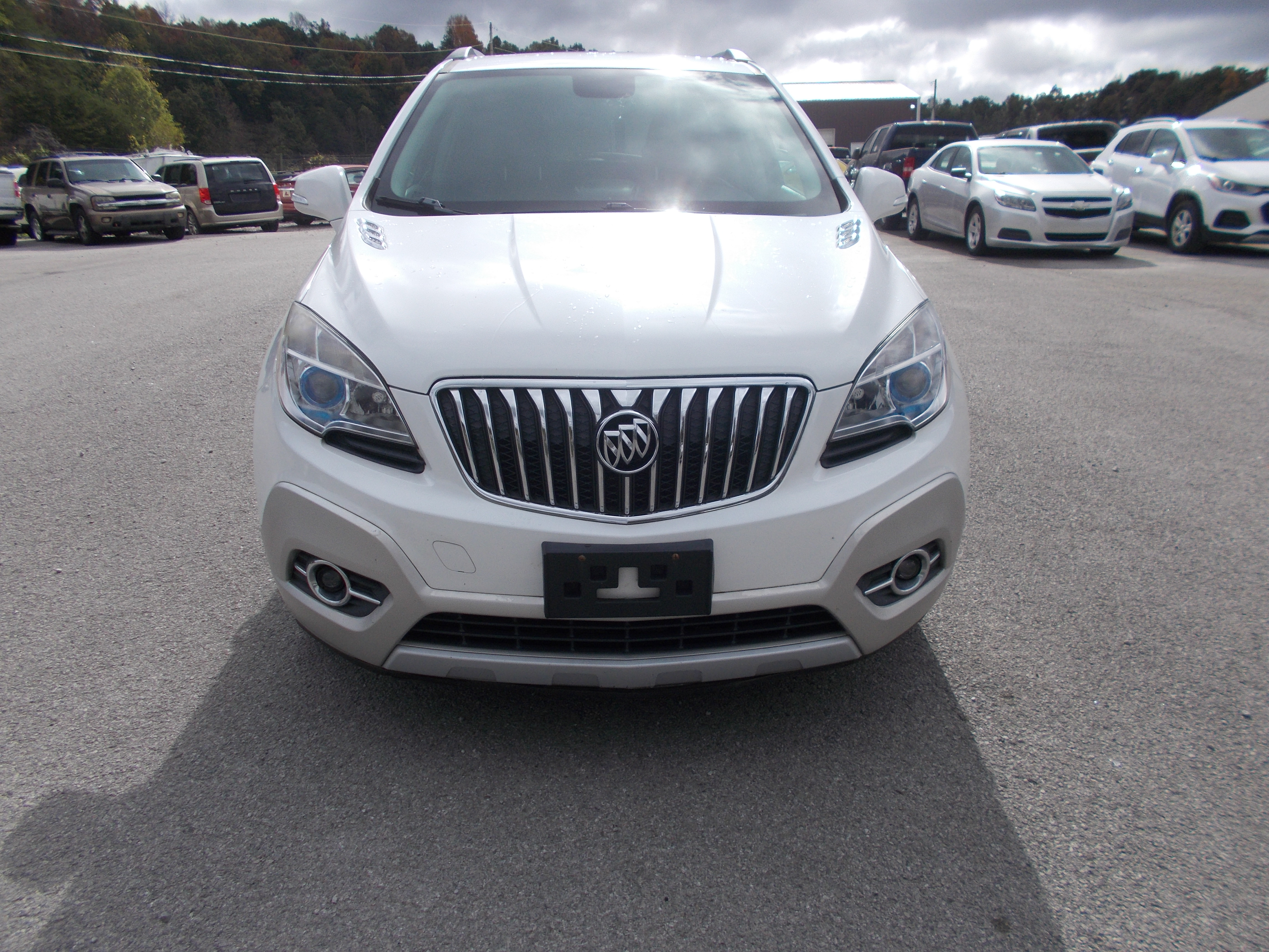 Used 2015 Buick Encore AWD Leather image 2