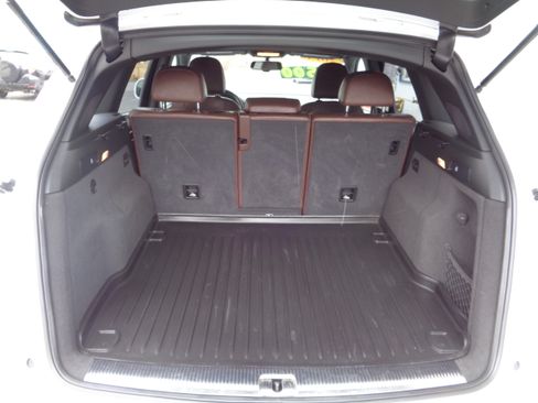 Used 2015 Audi Q5 3.0T Prestige image 10