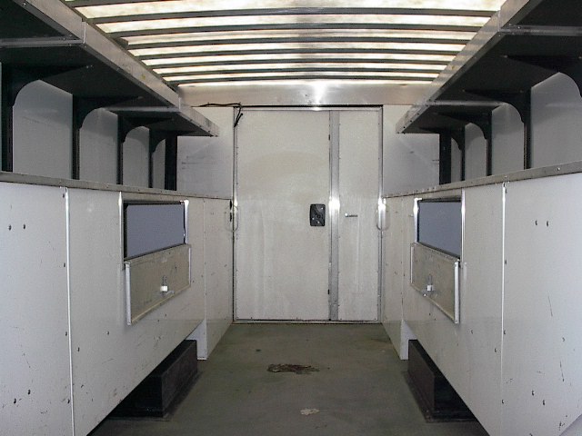 Used 2024 Ford E-450 and Econoline 450 RWD image 28
