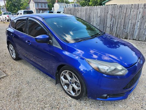 Used 2014 Ford Focus ST Hatchback FWD image 1