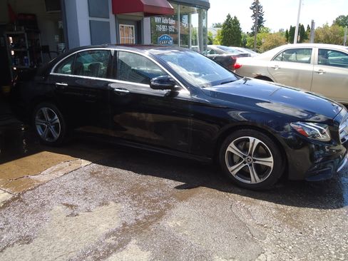 Used 2020 Mercedes-Benz E 350 Luxury image 4