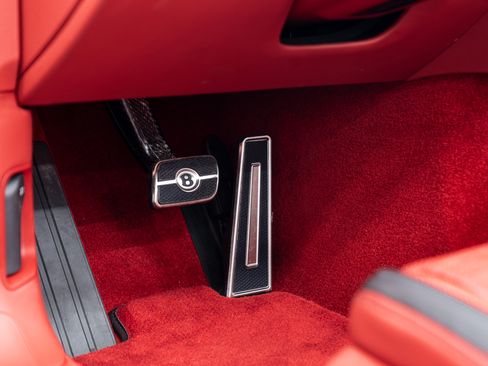 Used 2025 Bentley Continental GTC Speed image 22