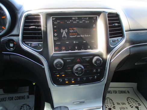 Used 2018 Jeep Grand Cherokee 4WD Summit image 10