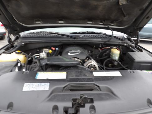 Used 2001 Chevrolet Silverado 1500 LS image 13