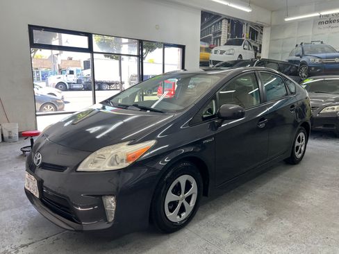 Used 2013 Toyota Prius Two image 1