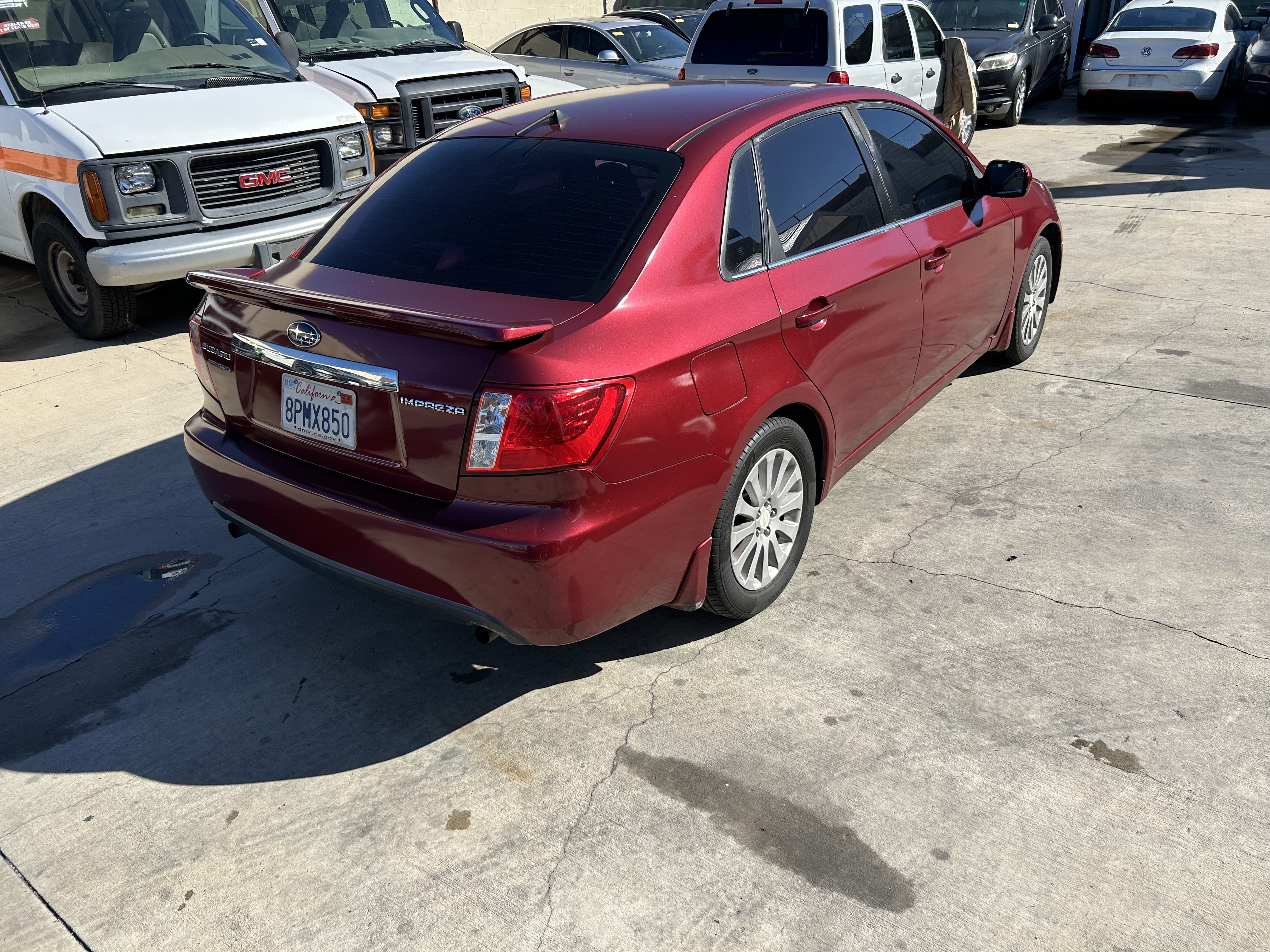 Used 2010 Subaru Impreza 2.5i Premium Sedan AWD/4WD image 4