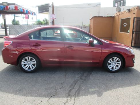 Used 2016 Subaru Impreza 2.0i Premium Sedan AWD/4WD image 2