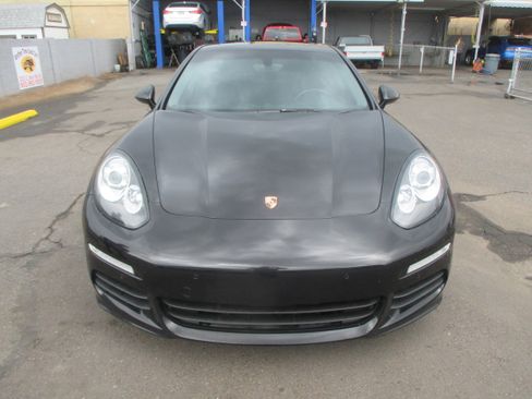 Used 2014 Porsche Panamera S image 5
