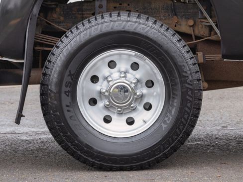 Used 1999 Ford F350 XLT image 30