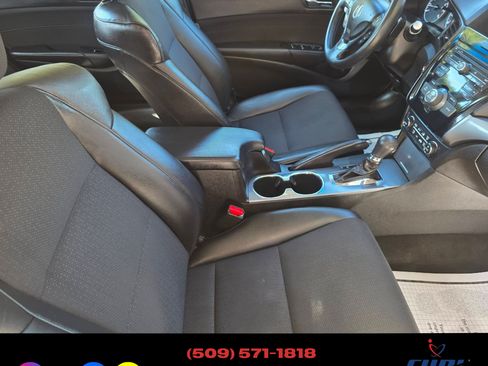 Used 2013 Acura ILX UNAVAIL FWD image 20