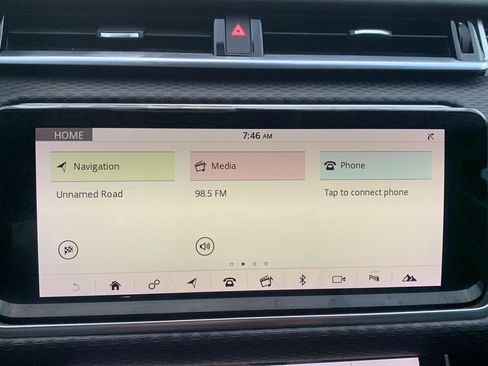 Used 2018 Land Rover Range Rover Velar S image 12